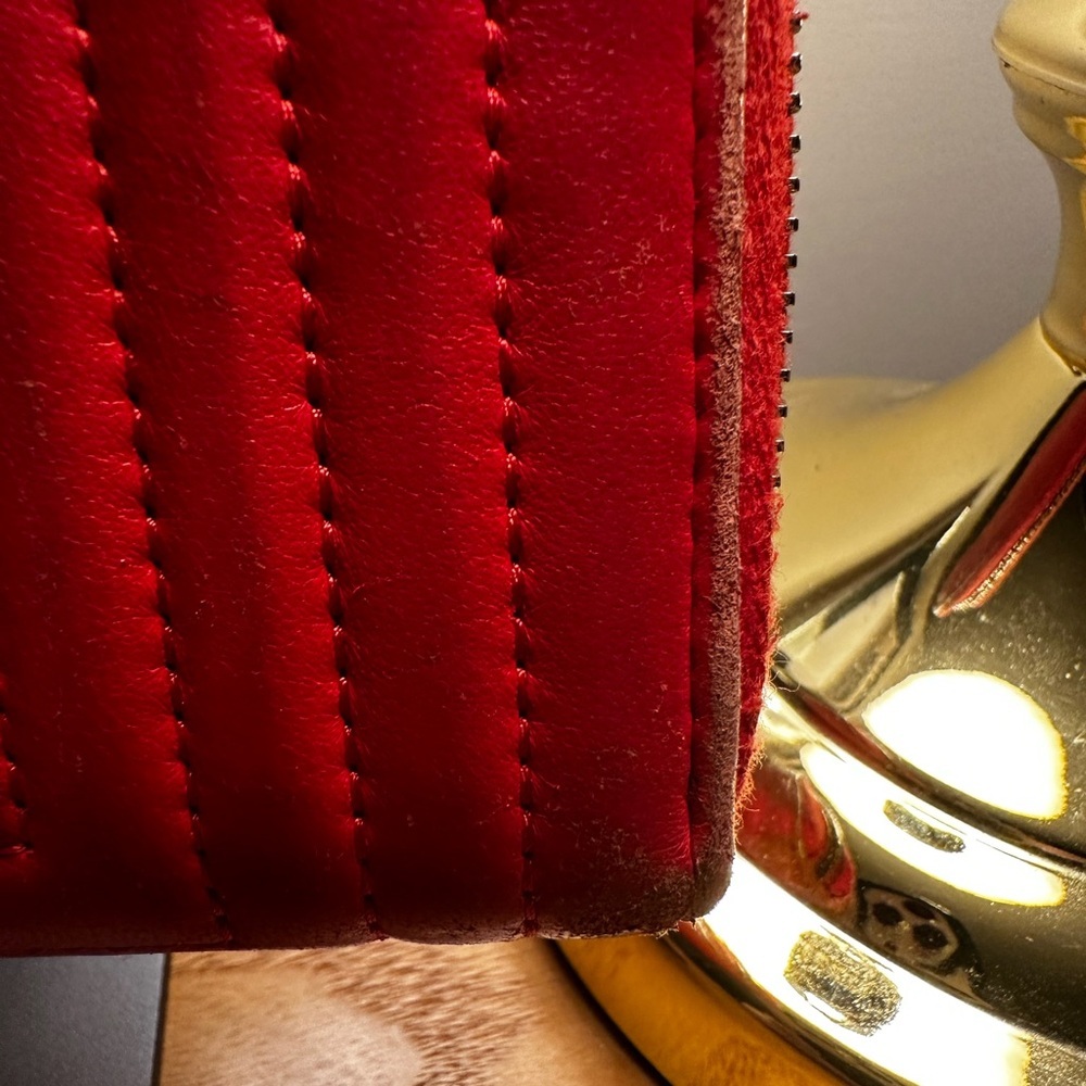 Fendi Vintage Red Quilted Leather Zip Long Wallet. - Picture 9 of 12
